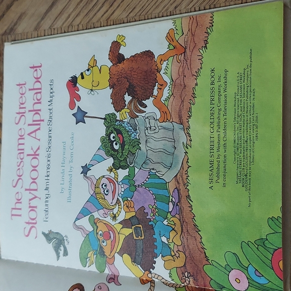 The Sesame Street Storybook Alphabet - Picture 5 of 12